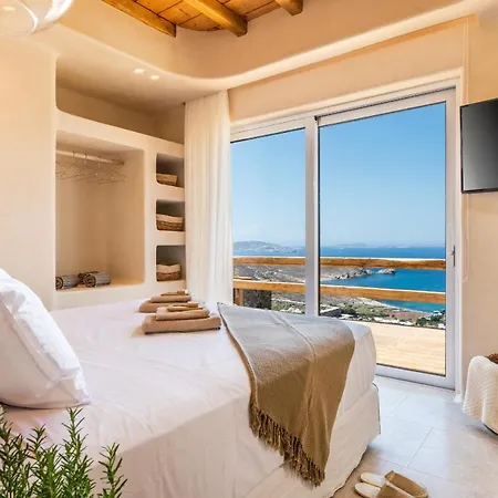 Breathtaking 5 Bedroom With Private Pool Vila